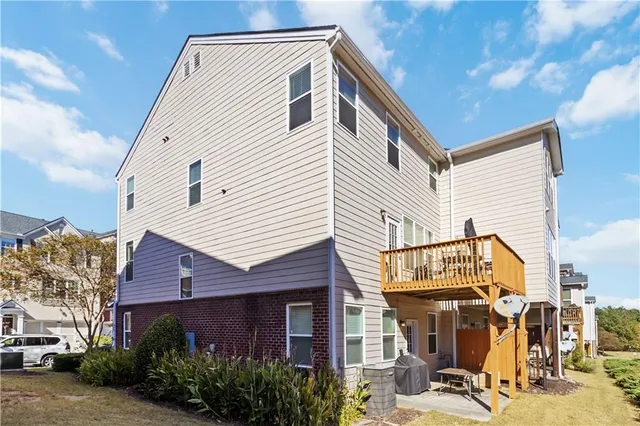 a view of a house with a street
