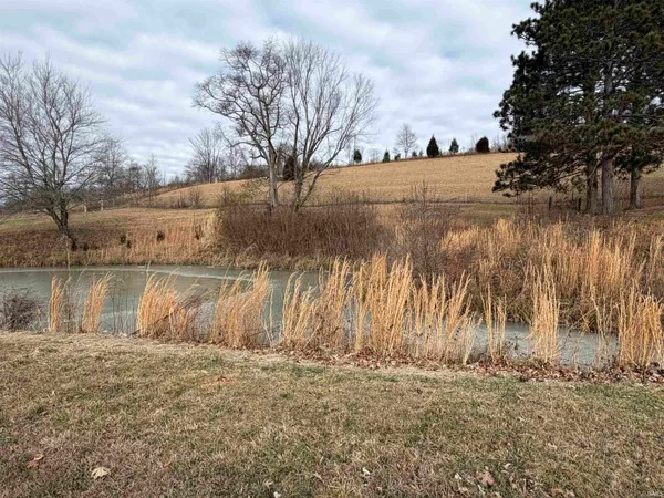 $275,000 | 4197 East State Road 58, Bloomfield, IN 47424