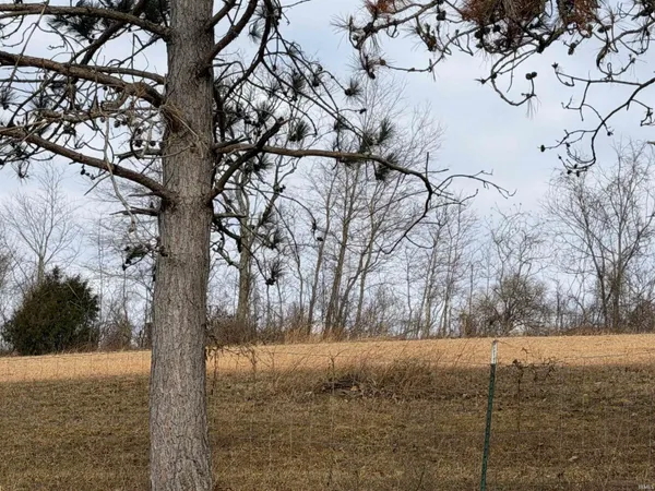 $275,000 | 4197 East State Road 58, Bloomfield, IN 47424