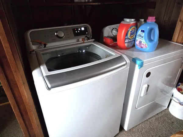 $275,000 | 4197 East State Road 58, Bloomfield, IN 47424