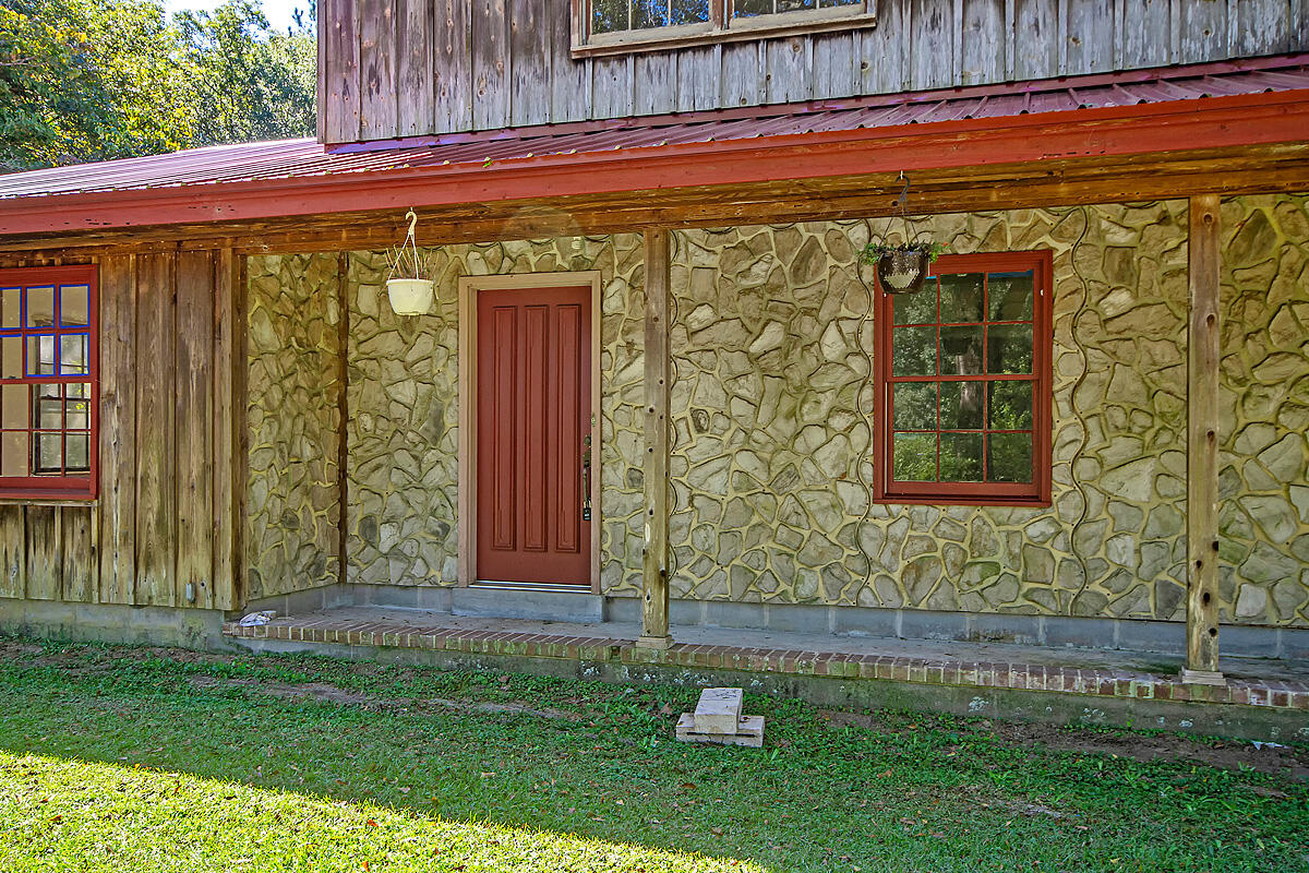 526 Smoak Road Walterboro, SC 29488 - Photo 5 of 38 CREM_526 Smoak_009