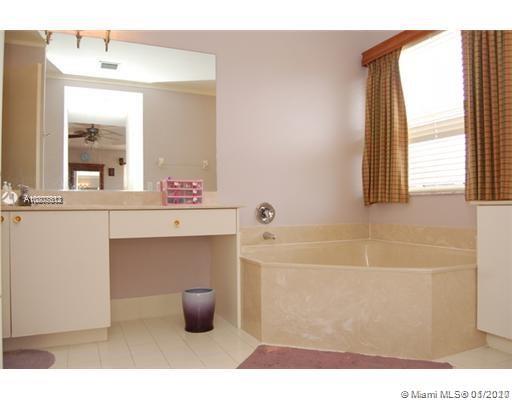 14991 Southwest 18th Street Miramar, FL 33027 - Photo 6 of 7