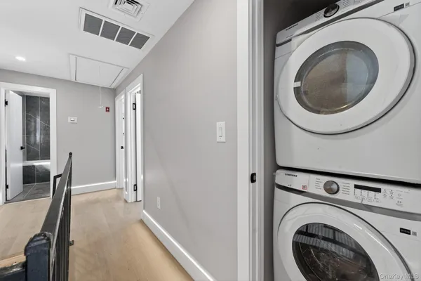 $949,000 | 176-11 137th Avenue | Rochdale