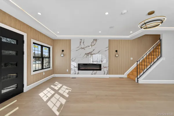 $949,000 | 176-11 137th Avenue | Rochdale