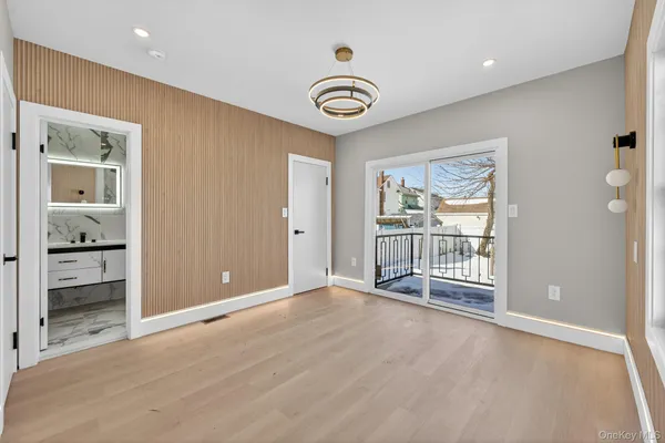$949,000 | 176-11 137th Avenue | Rochdale