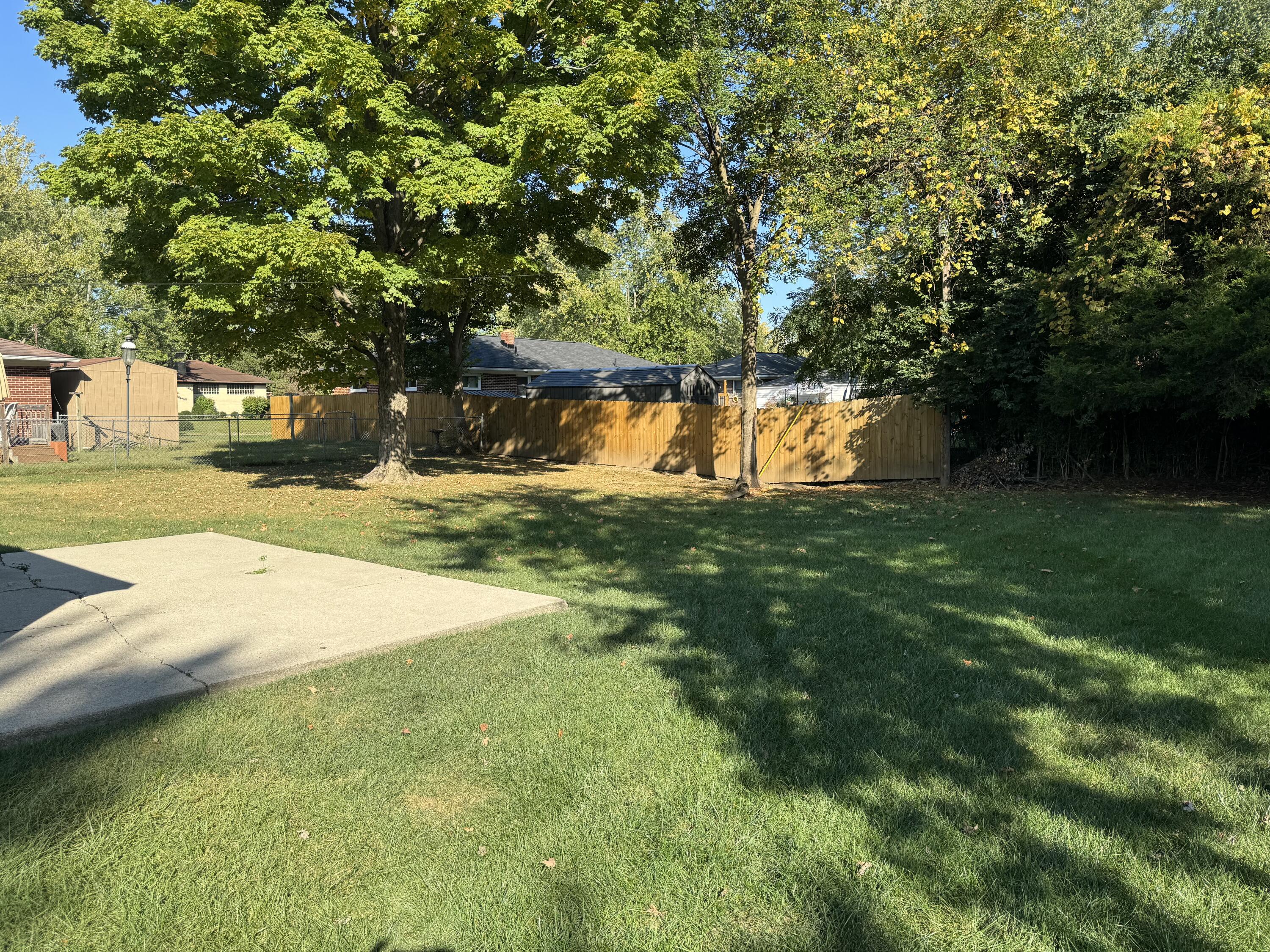 1138 Eastgate Road Springfield, OH 45503 - Photo 8 of 22