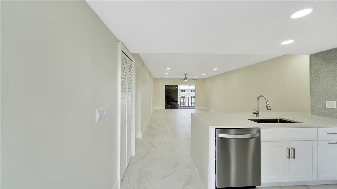 9880 Marina Boulevard, Unit 1535 Boca Raton, FL 33428 - Photo 20 of 40 Photo 24
