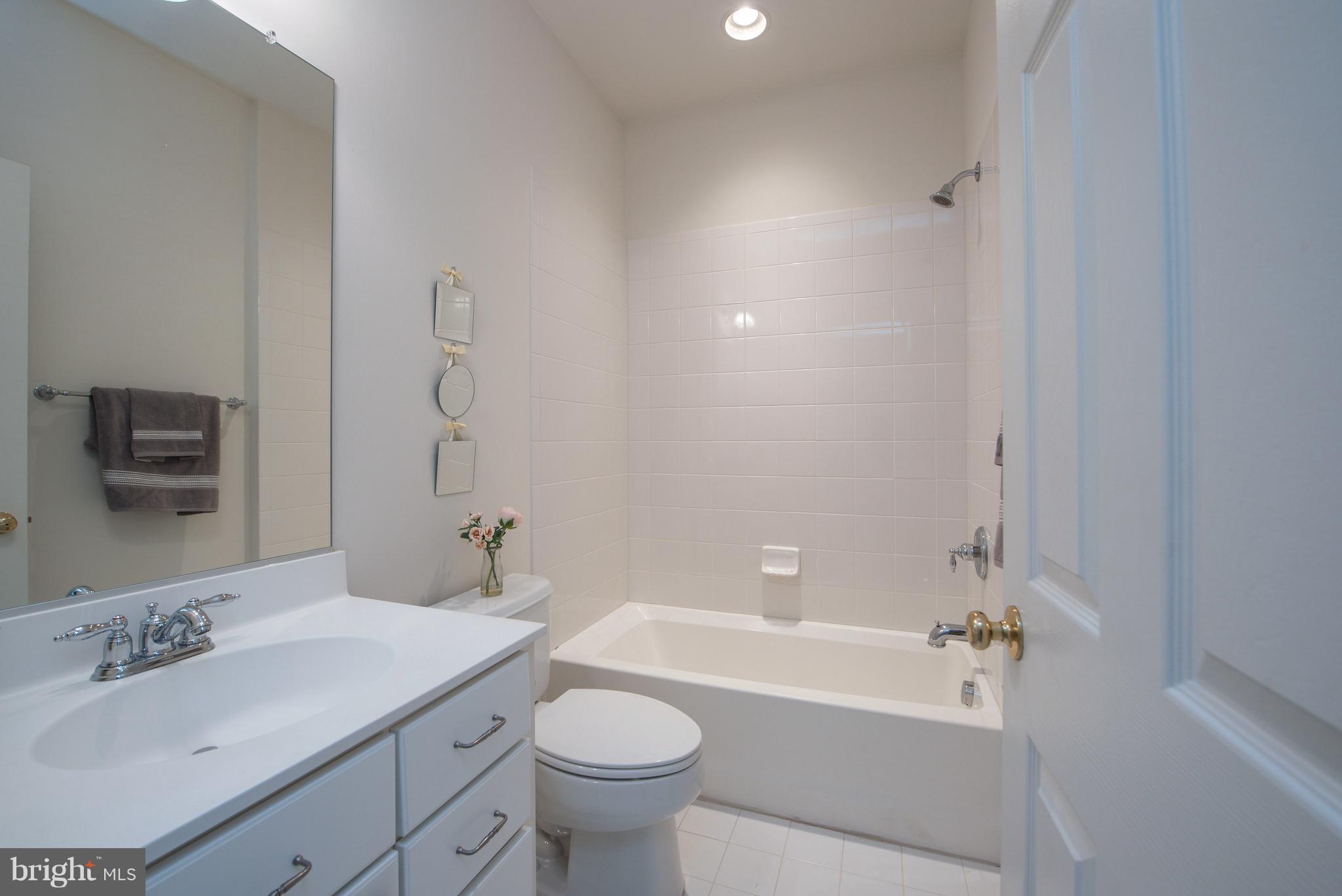 6053 Greenspring Road Fredericksburg, VA 22407 - Photo 24 of 30 Bathroom