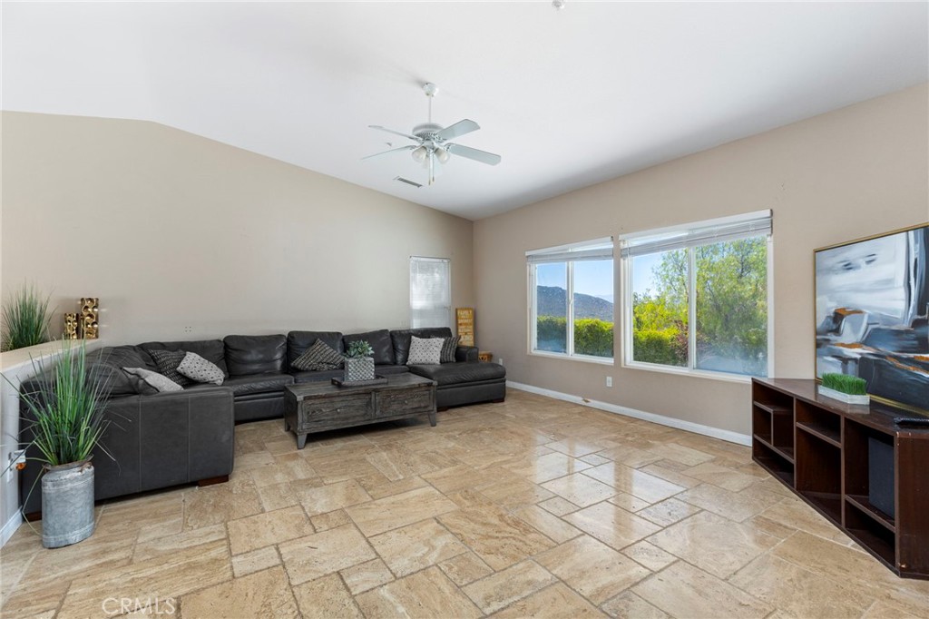 24384 Rutherford Road Ramona, CA 92065 - Photo 4 of 39
