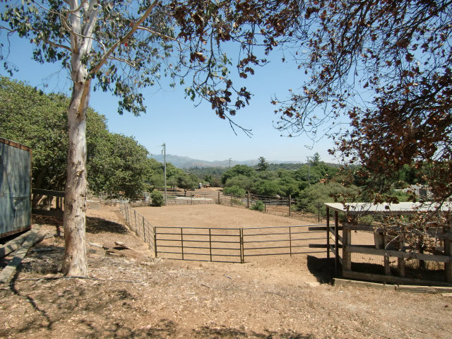 9080 Coker Road Salinas, CA 93907 - Photo 11 of 16 Gallery Image 11