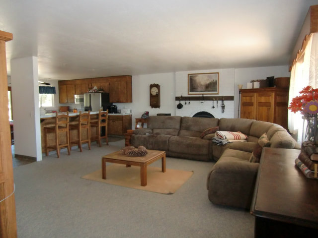 9080 Coker Road Salinas, CA 93907 - Photo 4 of 16 Gallery Image 4