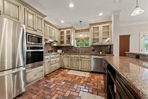 $500,000 | 10222 Sagefield Drive, Baton Rouge, LA 70818