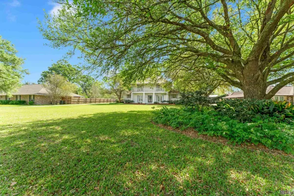 $485,000 | 10222 Sagefield Drive, Baton Rouge, LA 70818