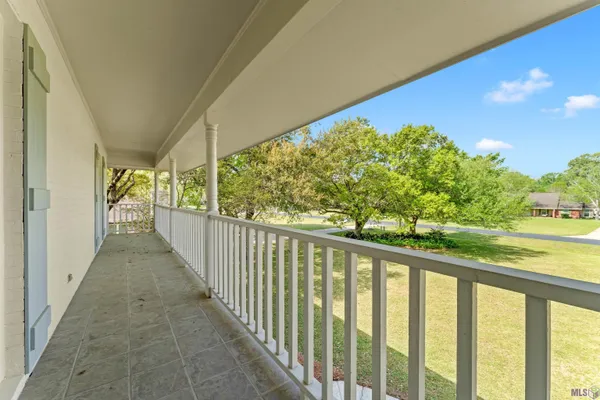 $485,000 | 10222 Sagefield Drive, Baton Rouge, LA 70818