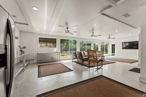 $485,000 | 10222 Sagefield Drive, Baton Rouge, LA 70818