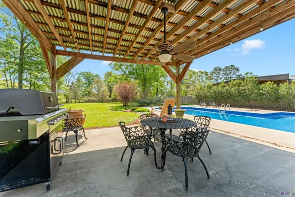 $485,000 | 10222 Sagefield Drive, Baton Rouge, LA 70818