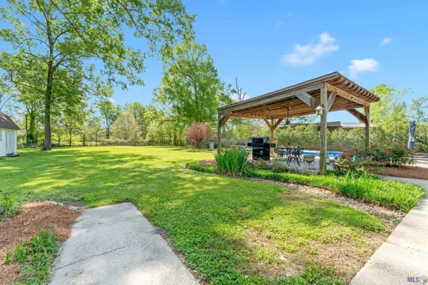 $485,000 | 10222 Sagefield Drive, Baton Rouge, LA 70818