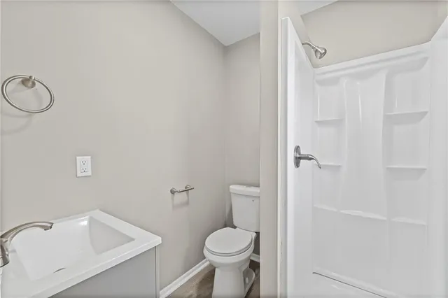 $199,900 | 111 North Ditzler Avenue, Independence, MO 64053