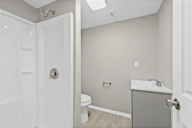 $199,900 | 111 North Ditzler Avenue, Independence, MO 64053