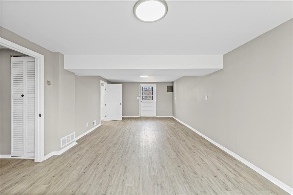 111 North Ditzler Avenue Independence, MO 64053 - Photo 23 of 25