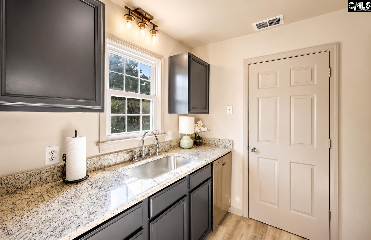 103 Bickleigh Road Irmo, SC 29063 - Photo 8 of 34