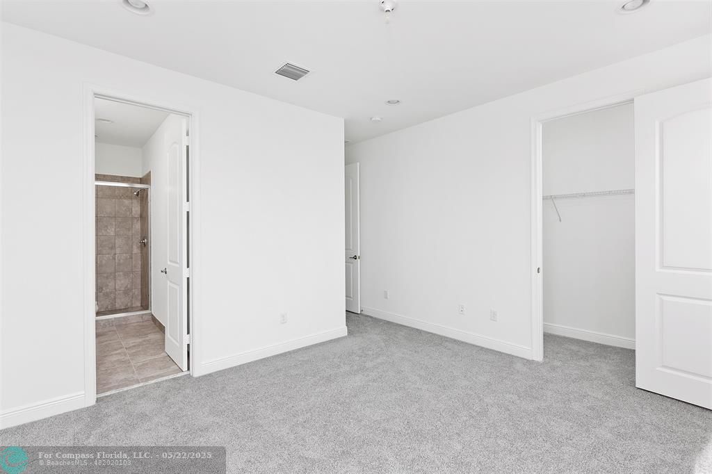 6965 Pines Circle, Unit 29 Pompano Beach, FL 33073 - Photo 18 of 27 a view of an empty room