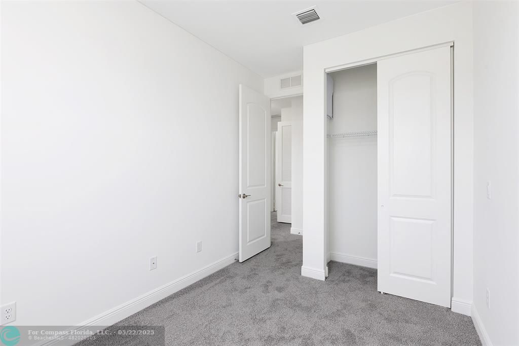 6965 Pines Circle, Unit 29 Pompano Beach, FL 33073 - Photo 23 of 27