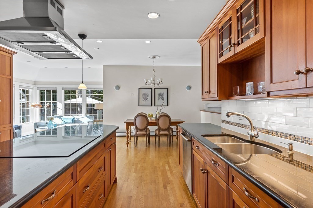 14 Childs Road Lexington, MA 02421 - Photo 7 of 40