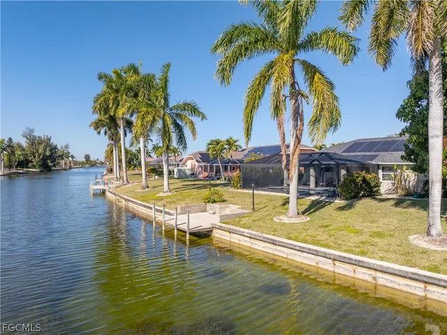 $450,000 | 514 Southeast 20th Street, Cape Coral, FL 33990