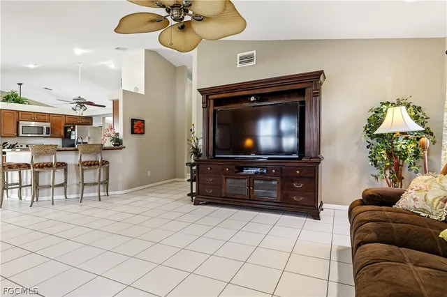 $450,000 | 514 Southeast 20th Street, Cape Coral, FL 33990