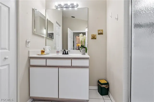 $450,000 | 514 Southeast 20th Street, Cape Coral, FL 33990