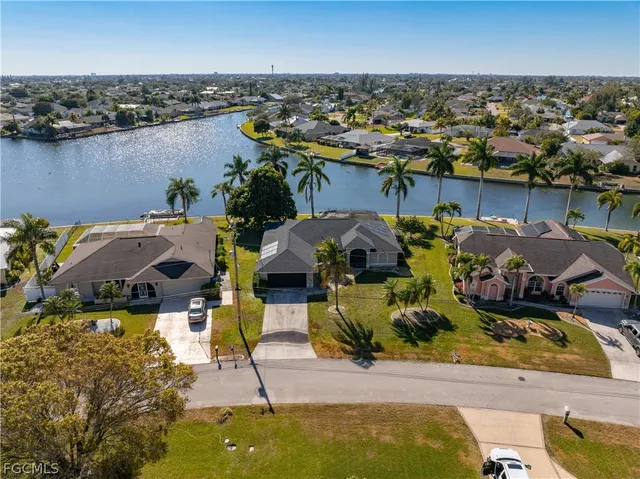 $450,000 | 514 Southeast 20th Street, Cape Coral, FL 33990