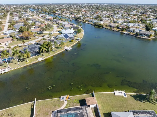 $450,000 | 514 Southeast 20th Street, Cape Coral, FL 33990