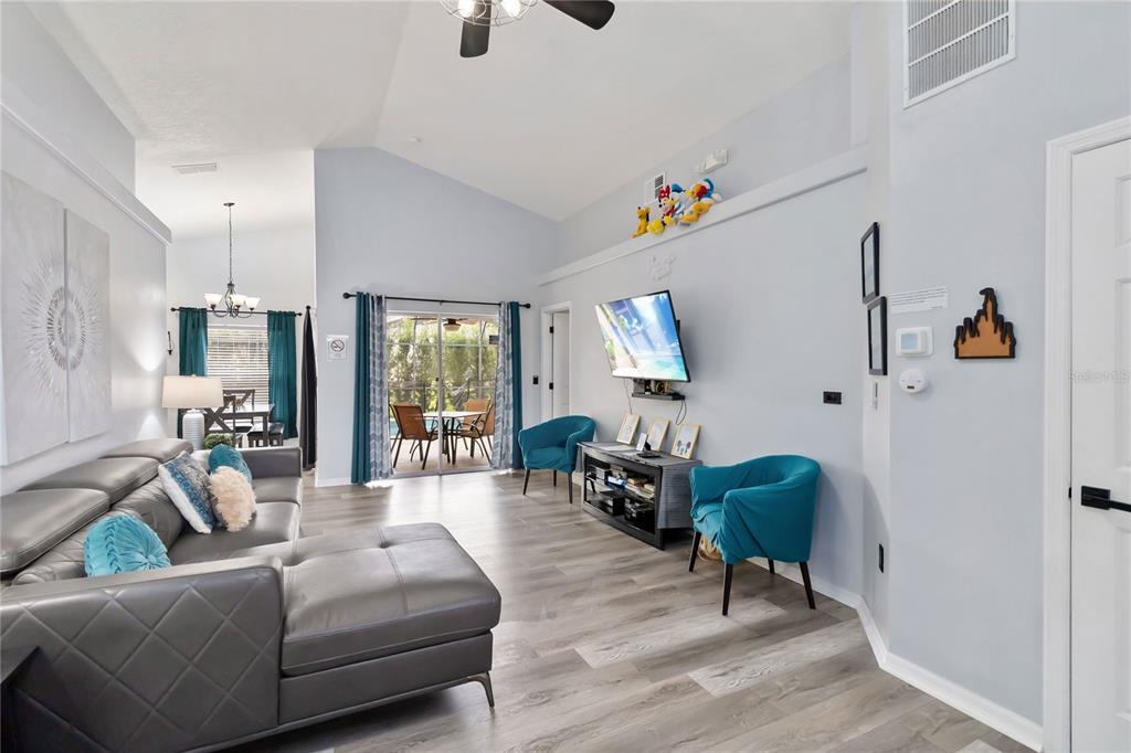 205 Hummingbird Pass Davenport, FL 33896 - Photo 10 of 48