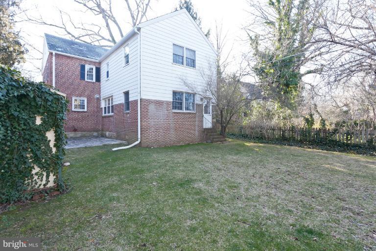 900 Greenleigh Road Baltimore, MD 21212 - Photo 2 of 12 Exterior (Rear)