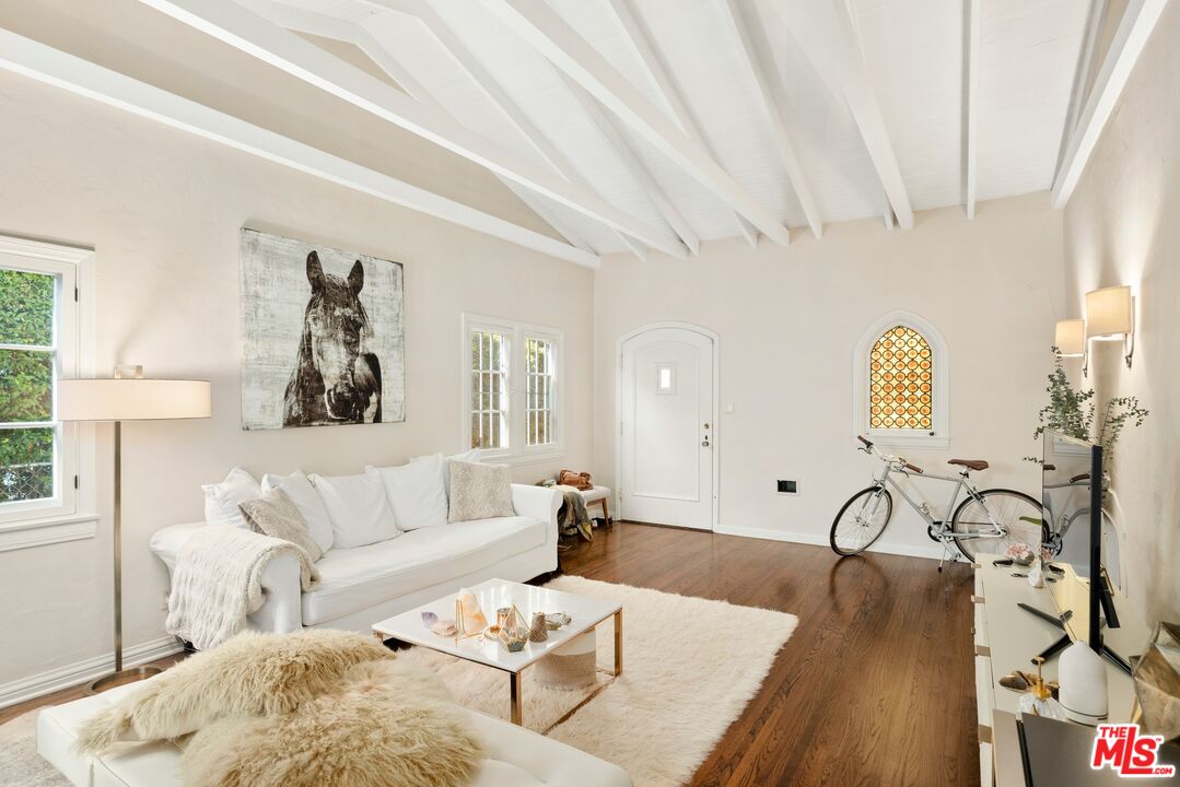 6502 Commodore Sloat Drive Los Angeles, CA 90048 - Photo 20 of 31