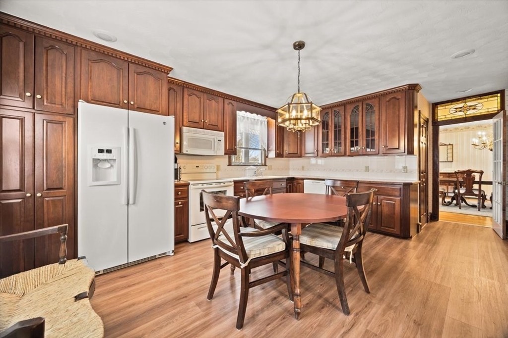 25 Winward Street Fall River, MA 02724 - Photo 13 of 42