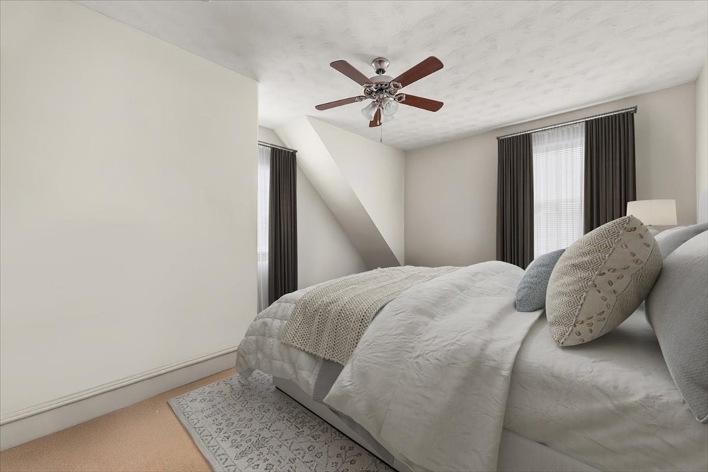 25 Winward Street Fall River, MA 02724 - Photo 19 of 42