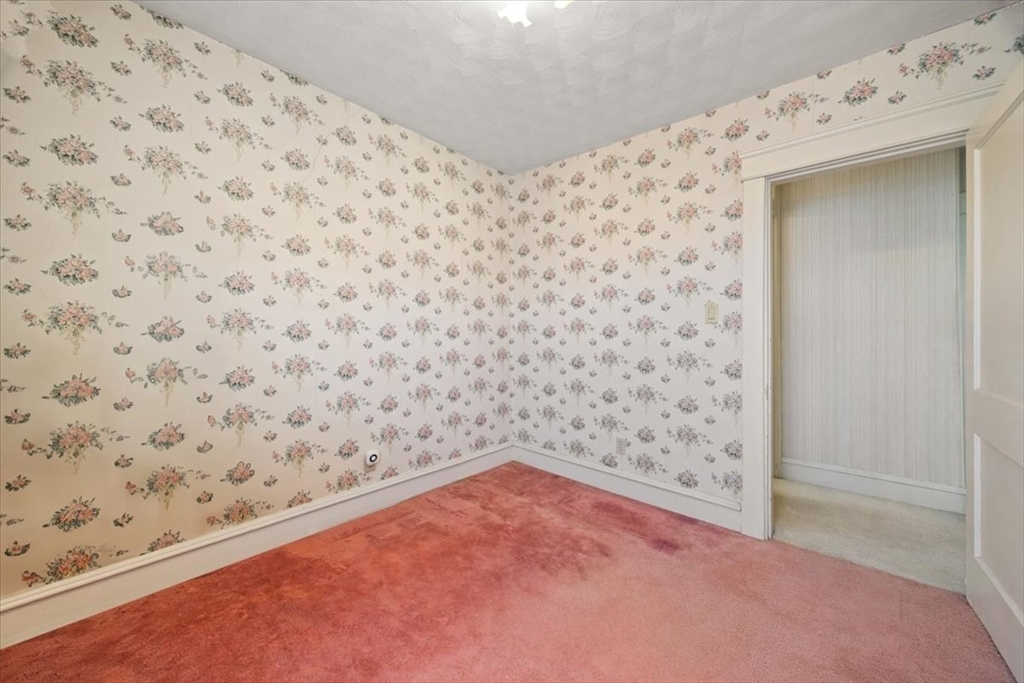 25 Winward Street Fall River, MA 02724 - Photo 27 of 42