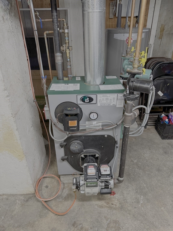 25 Winward Street Fall River, MA 02724 - Photo 30 of 42