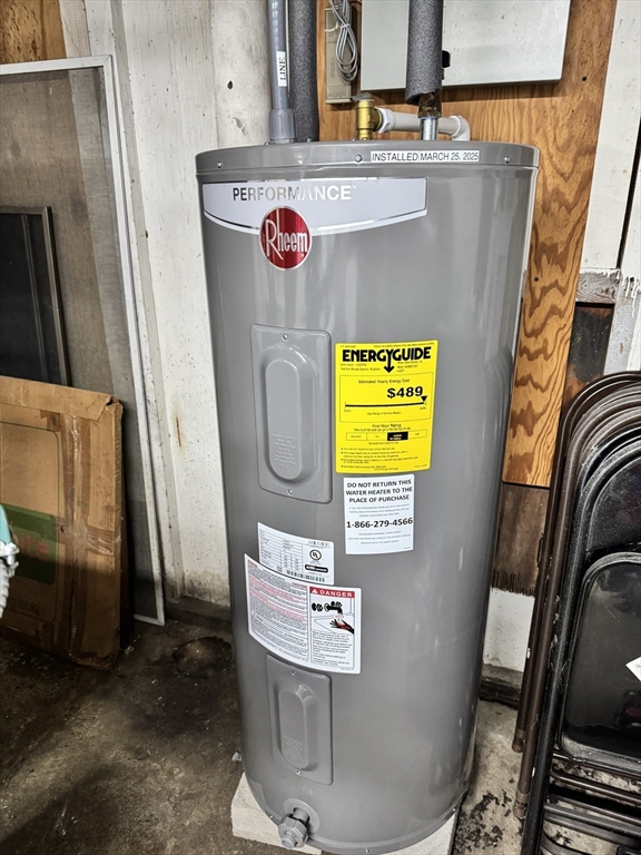 25 Winward Street Fall River, MA 02724 - Photo 31 of 42