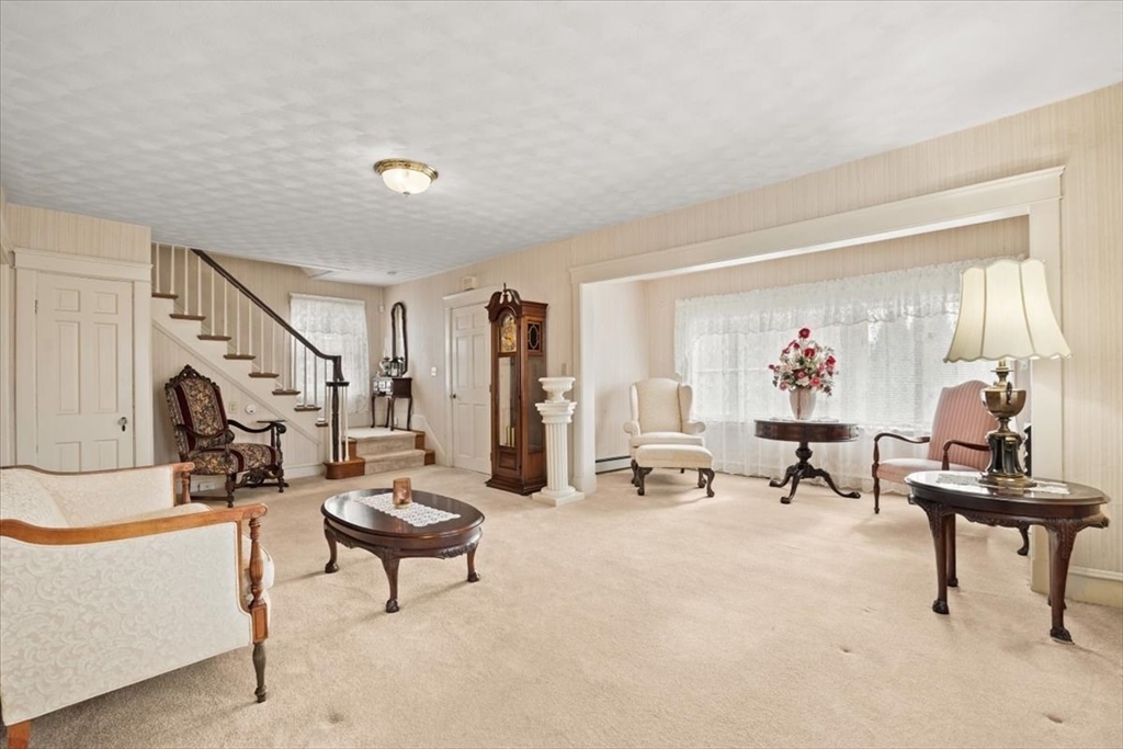 25 Winward Street Fall River, MA 02724 - Photo 8 of 42