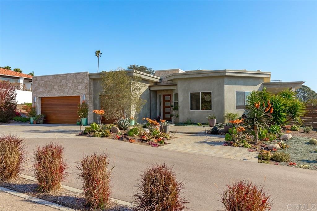 239 Seeman Drive Encinitas, CA 92024 - Photo 3 of 19