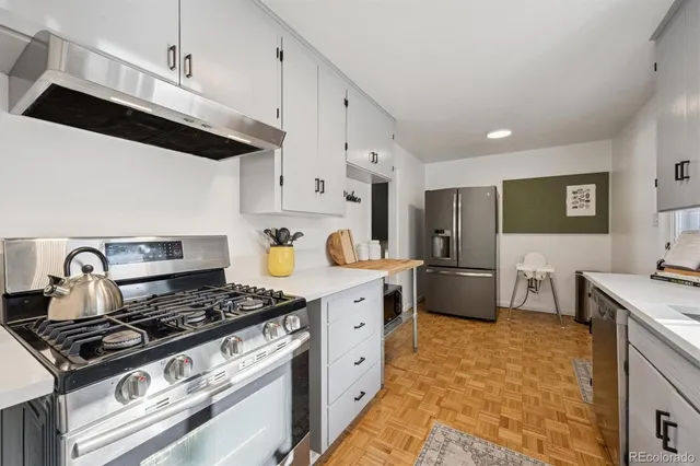 $619,000 | 1564 South Ivy Street, Denver, CO 80224