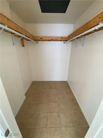 $900 | 5196 Mandalay Springs Drive, Unit 201, Las Vegas, NV 89120