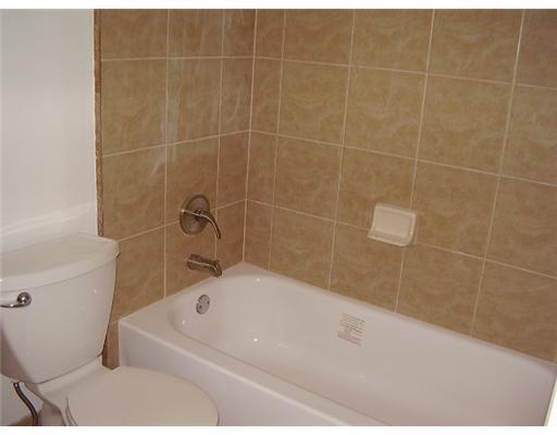600 Southwest 2nd Avenue, Unit 1380 Boca Raton, FL 33432 - Photo 3 of 11 bathrm