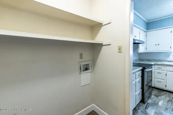 $1,300 | 4305 52nd Street, Unit A, Lubbock, TX 79413