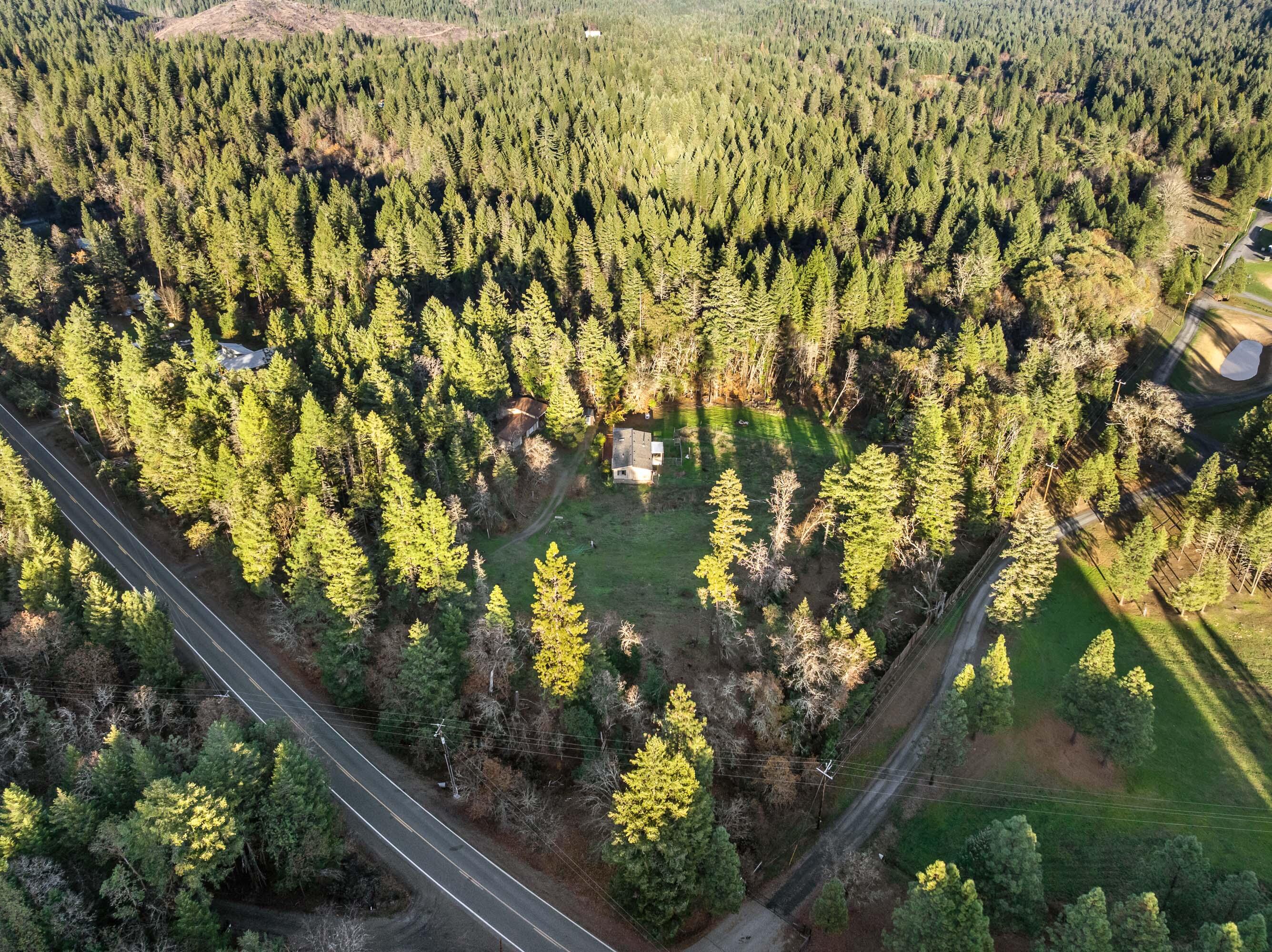 1867 Draper Valley Road Selma, OR 97538 - Photo 29 of 30 DRONE (3 of 7)