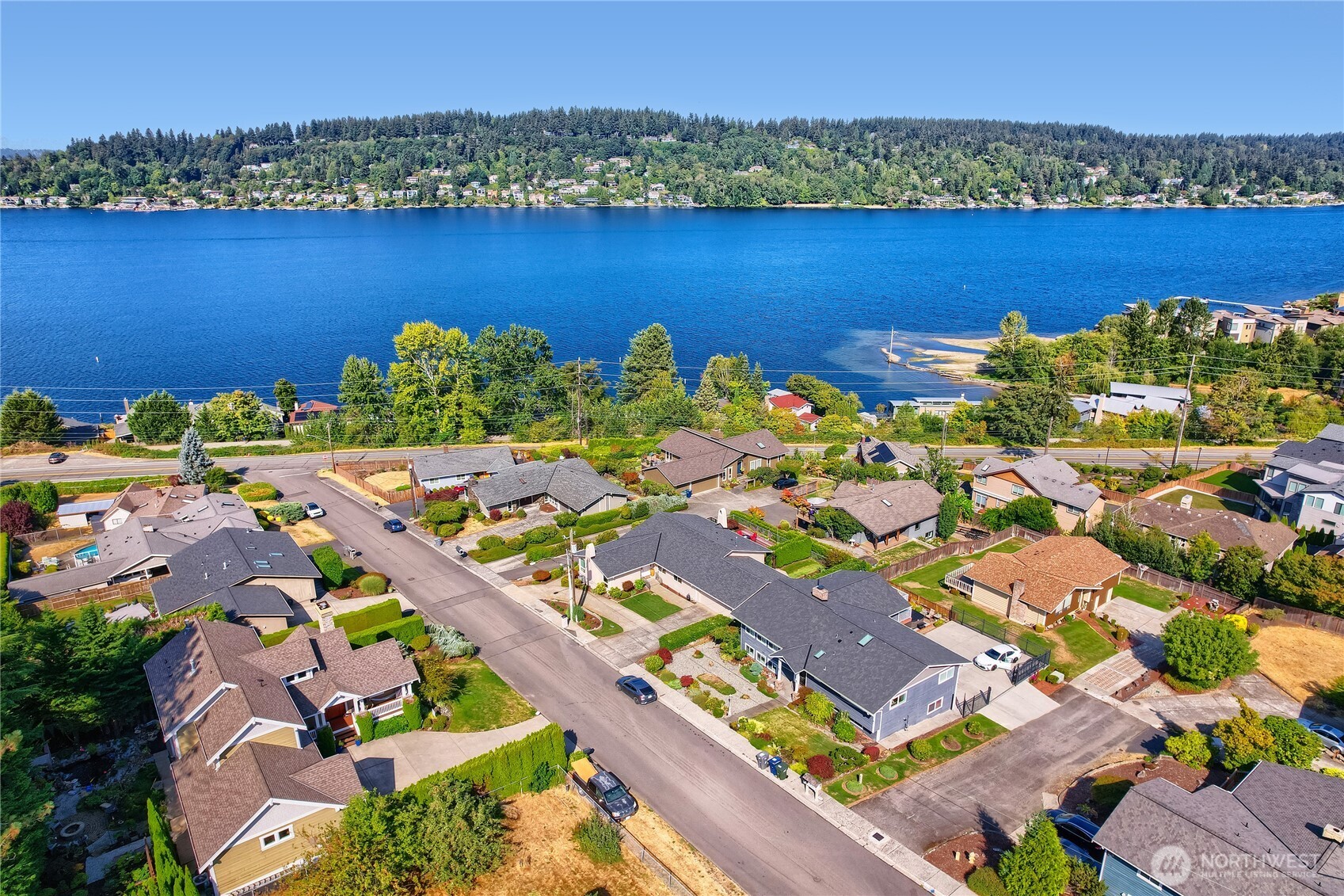 1112 North 38th Street Renton, WA 98056 - Photo 35 of 37 Gallery Image 35