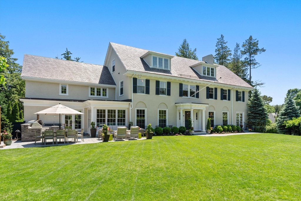 10 Burnham Road Newton, MA 02465 - Photo 2 of 29